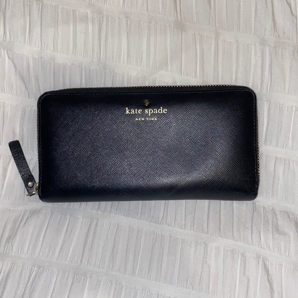 KATE SPADE WALLET - Picture 1 of 3